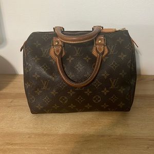SOLD❤️authentic louis vuitton speedy 25